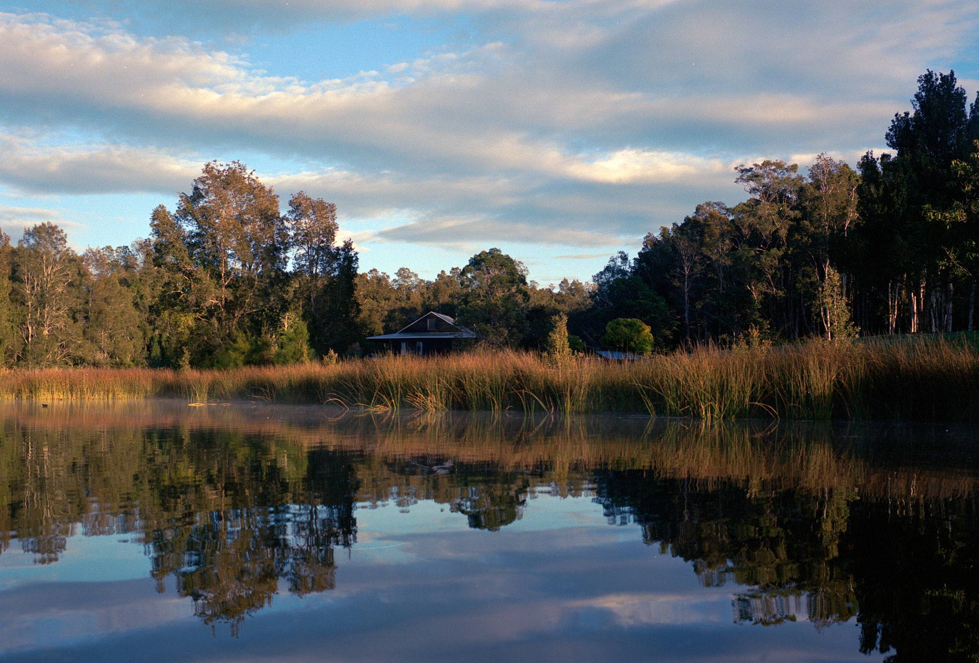 5-river-house-moonies-crescent-moon-crescent-head-beach-front-guesthouse-accommodation-eco-retreat-big-hill-luxuary